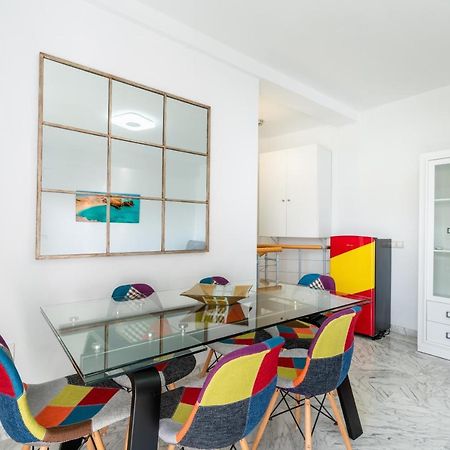 Veoapartment Ciriaco Sevilla Exteriör bild