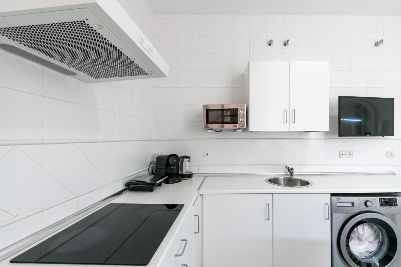 Veoapartment Ciriaco Sevilla Exteriör bild
