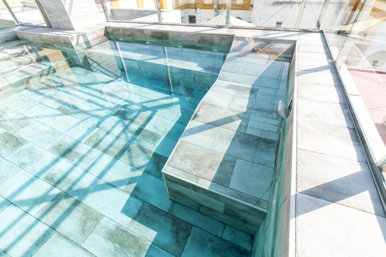 Veoapartment Ciriaco Sevilla Exteriör bild