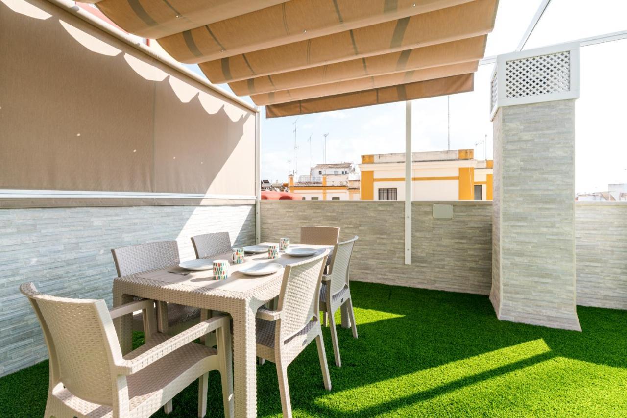 Veoapartment Ciriaco Sevilla Exteriör bild