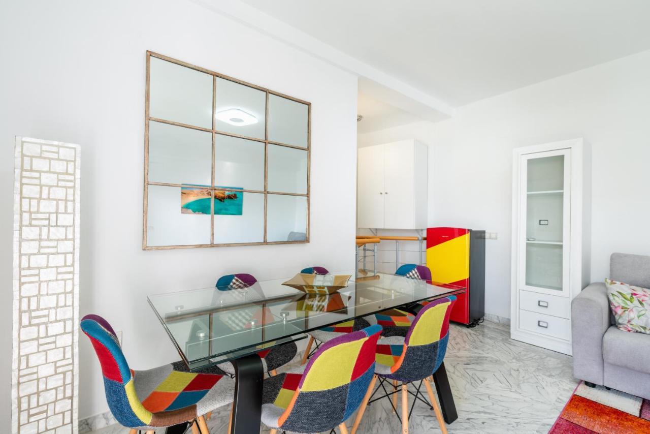 Veoapartment Ciriaco Sevilla Exteriör bild